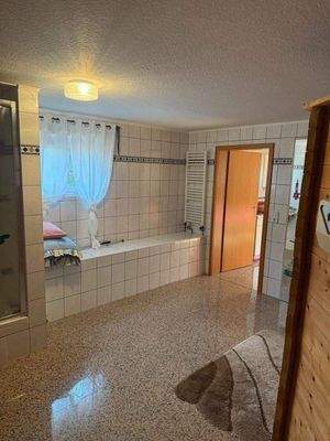 Bad im Untergeschoss 