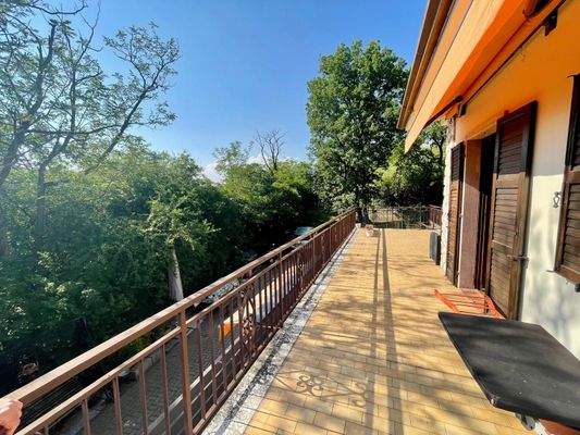 WhatsApp Image 2025-05-14 at 18.32.48 (2).jpeg