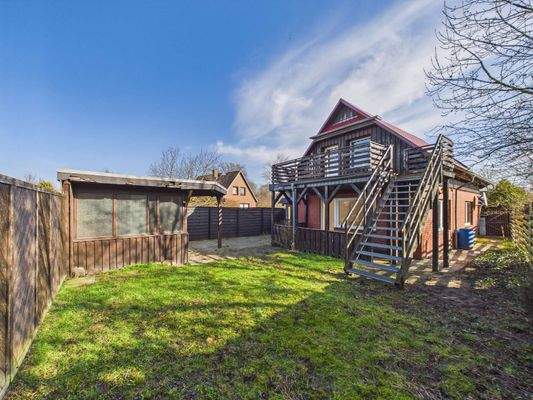 CAM04911G0-PR0054-STILL011