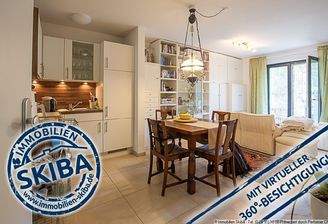 offener Wohn- Ess- und Kochbereich