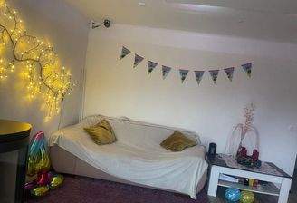 Wohnzimmer UG