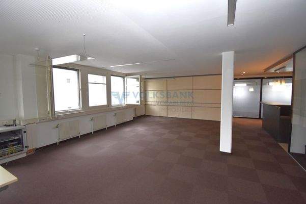 Großraumbüro Ansicht 1