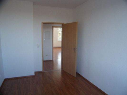 Wohnraum 3 Blick zur Tür