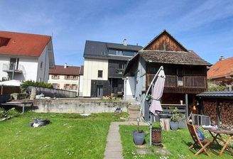 Baugrundstück - alles was Wiese ist und meeeehr..