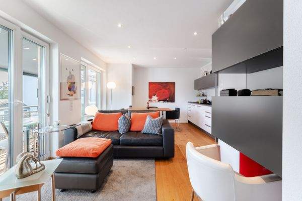 heller Wohn- Koch- Essbeereich