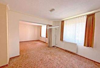 Großzügiges Wohn- und Esszimmer
