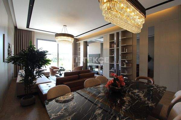 Detached Villas with Pools in Büyükçekmece İstanbul