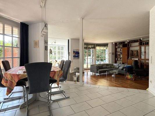 Wohn-/Essbereich mit Split-Level