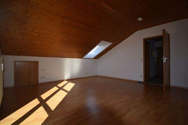 Schlafzimmer (2).JPG