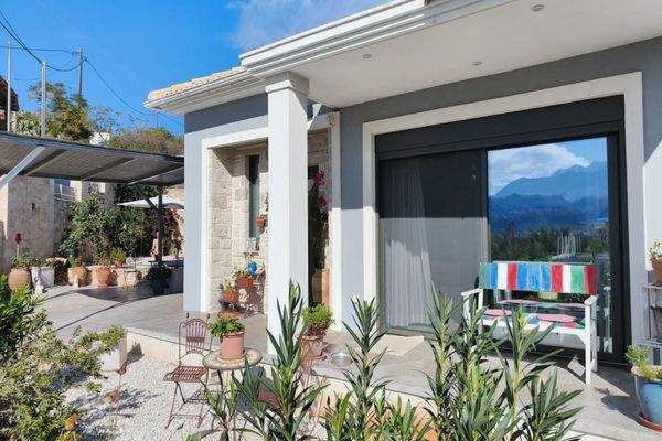 Kreta, Armeni: Charmantes Haus mit Blick auf die White Mountains zu verkaufen