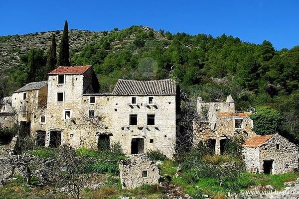 Das Steinhaus versprüht einen magischen Charme