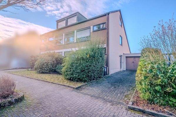 Frontansicht ( Eingang Nebenhaus)