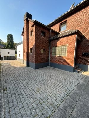 29 Einfahrtsbereich