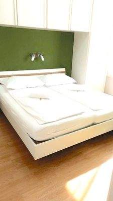 Großes Bett 1,80x2,00m