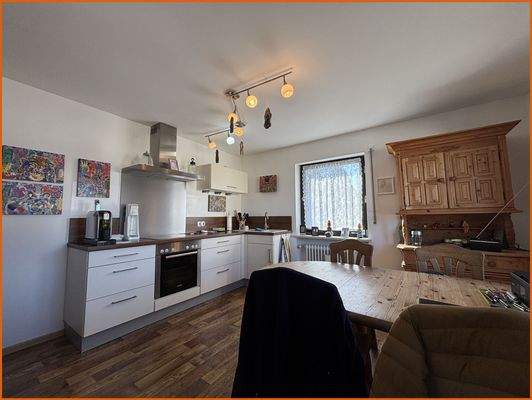 Küche mit Esszimmer