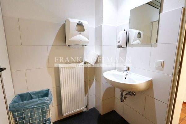 M0877 EG - Sanitär Damen 1.1