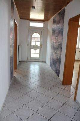 Eingang + Flur Wohnung 1 EG