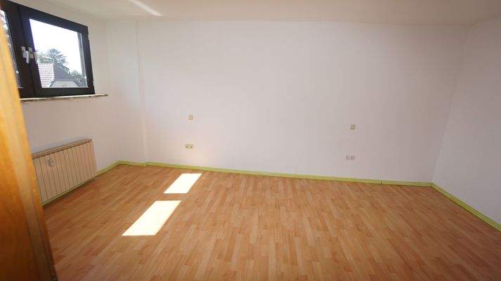 Schlafzimmer Wohnung DG