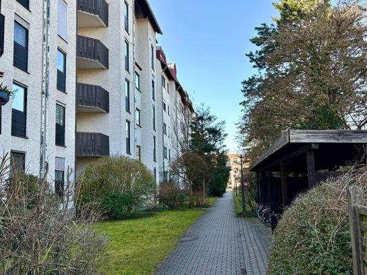 Zugang zur Wohnanlage