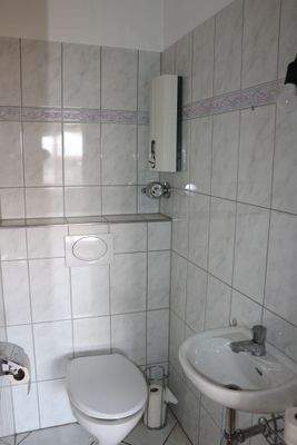 separates Bad mit WC