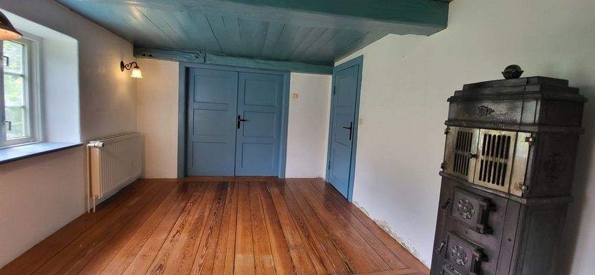 Zimmer 2 mit Gußofen