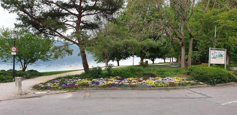 Übergang zum Uferpark