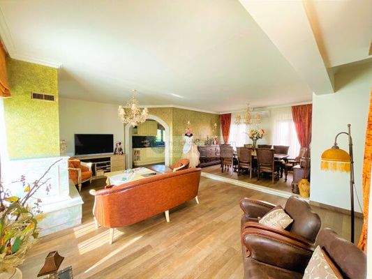 DJI_20220515_170738_495