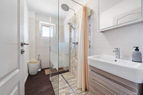 Duschbad | Erdgeschoss