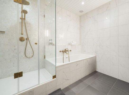 2. Obergeschoss - Innenliegendes Badezimmer - Illustration