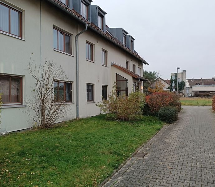 2 Zimmer Wohnung in Erlangen (Frauenaurach)