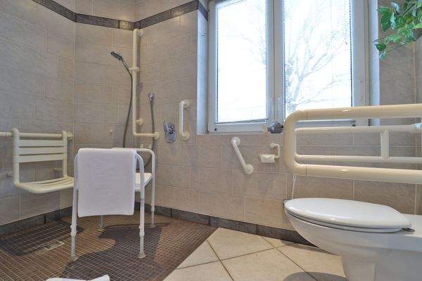 der barrierefreie Duschbereich