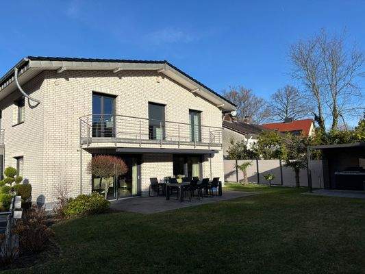 2 WhatsApp Image 2026-01-06 at 15.32.39 (3).jpeg