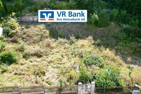 Blick auf den unteren Grundstücksteil