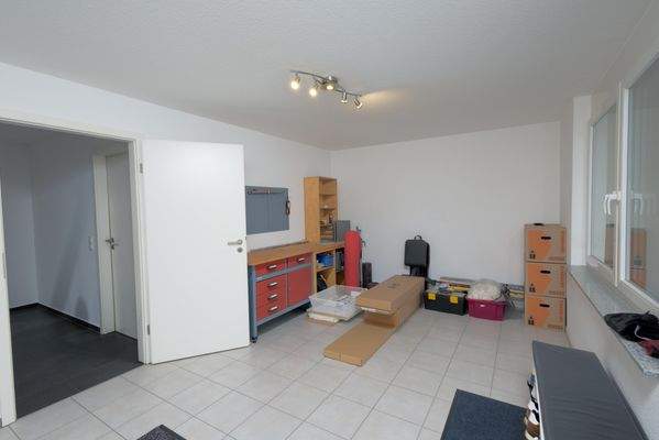Durchgangszimmer im Unterschoss