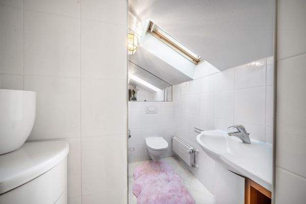 WC im Dachgechoss