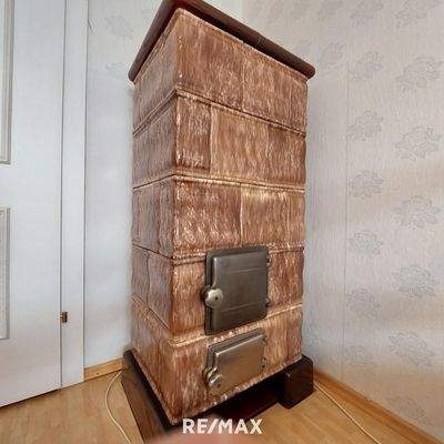 1.OG Wohnung 1 Zimmer 3 Kachelofen