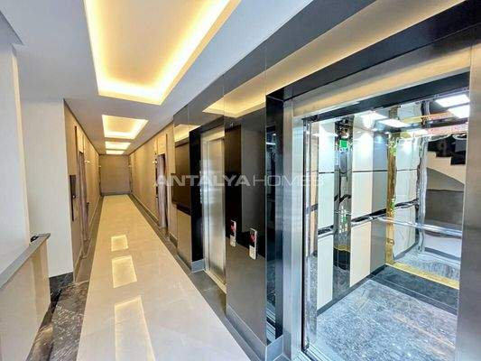Spacious Offices in an Advantageous Location in Alanya Center