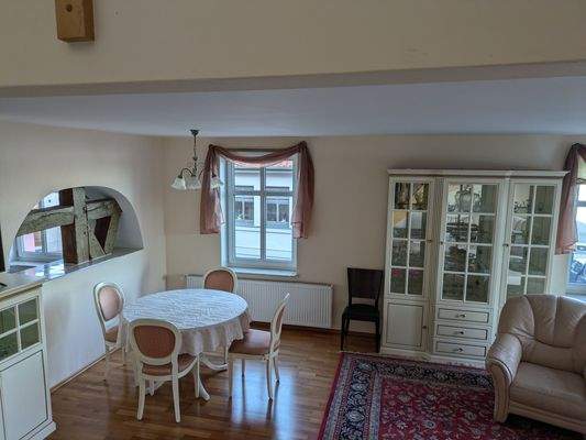 Wohnen mit Eßplatz.jpg