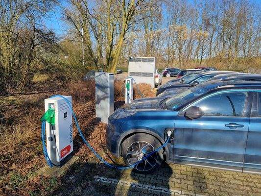 Infrastruktur für E-Mobilität