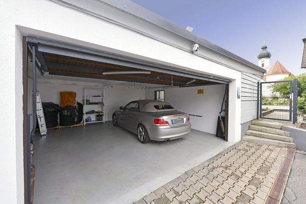 die moderne Doppelgarage