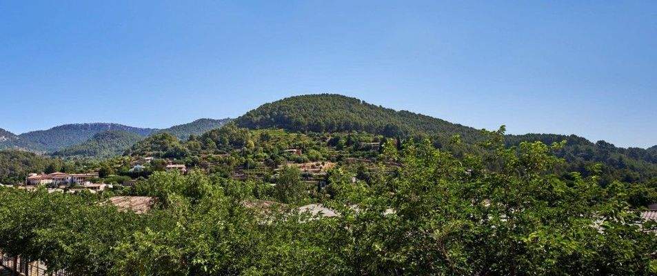 A12-Voltor-Esporles-views-July2025-min