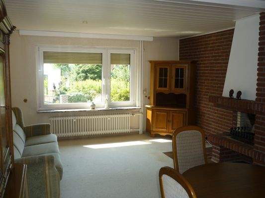 Wohnzimmer mit Kamin