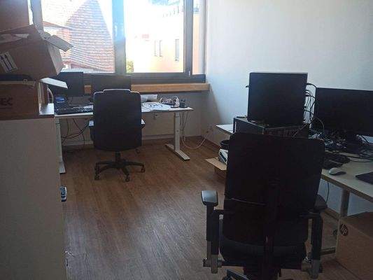 Büro 3
