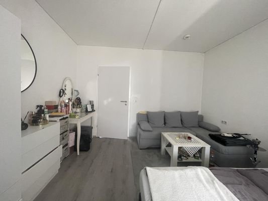 Schlafzimmer 2 seitlich
