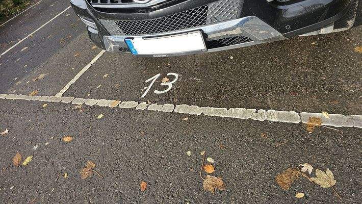 KFZ-Stellplatz Nr 13.jpg