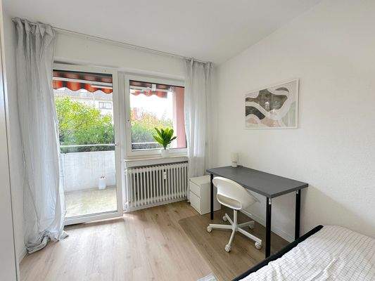 Zimmer 2 Helles Schlafzimmer