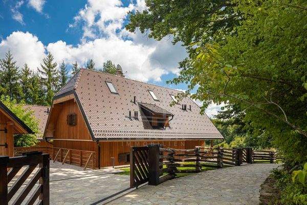 Der beneidenswerte Hof