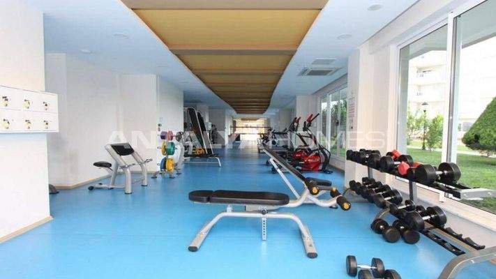 Chic Seafront Properties with Sea Views for Sale in Alanya Tosmur