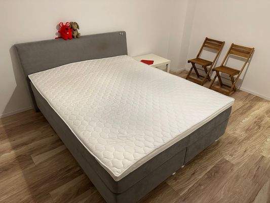 Schlafzimmer Vorderseite.jpeg