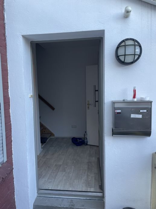 Charmante Reihenmittelhauswohnung mit 4,5-Zimmer-Altbauwohnung mit 75m² als Zechenbau in Ruhiger Gegend